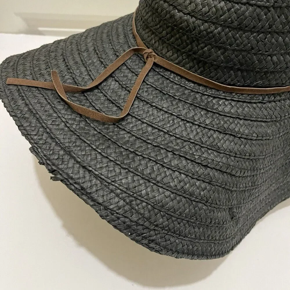 MAGID HATS Floppy Hat Beach Paper Straw  Women’s ONE SIZE Leisure Travel Black